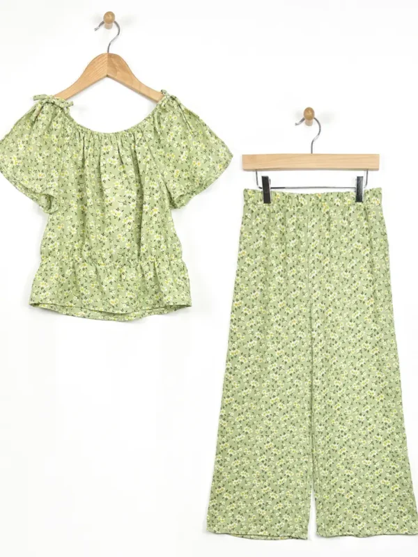 FLUTTER SLEEVE PEPLUM TOP w/ WIDE PANTS SET
